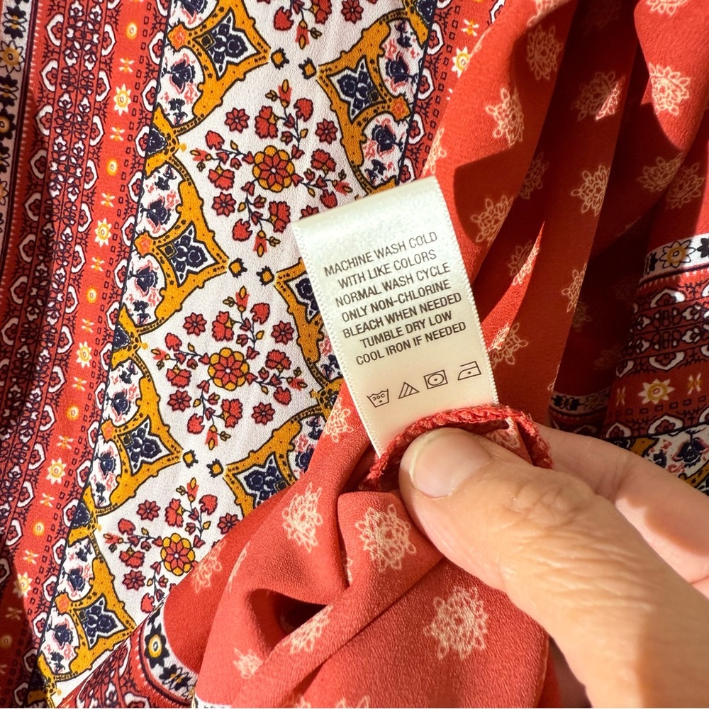 West Kei Multicolored Vibrant Design Blouse Size M Soft Fabric Top - Picture 5 of 10